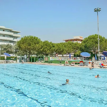 1 Bedroom Lovely In Bibione